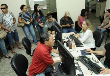 BIOMETRIA: Vários eleitores procuraram o cartório barretense. - Foto: Tininho Junior