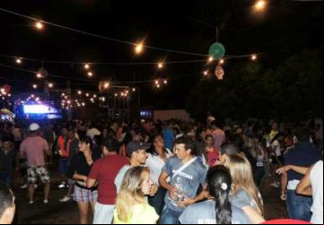 Após reunião entre vereadores, prefeito e empresa privada, Planura define Carnaval 2018 - Foto: Divulgação