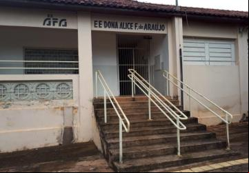 Escola Estadual Dona Alice Fontoura de Araújo - Foto: Portal NC