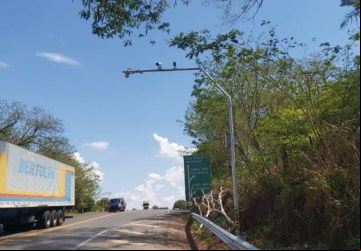 O radar de velocidade, já está em funcionamento e o limite é de 60 quilômetros por hora. - Foto: Portal NC