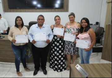 Novos conselheiros tutelares são empossados em Colômbia - Foto: Portal NC