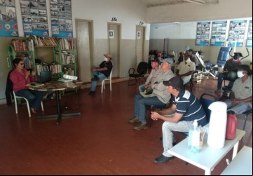 Superintendência do Meio Ambiente realiza reunião com assentados - Foto: Maria Inácia 
