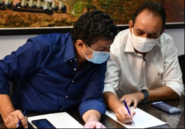 Prefeitura diz ter aplicado doses da vacina AstraZeneca dentro do prazo - Foto: Prefeitura de Colômbia