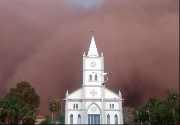 Temporal provoca queda de árvores e energia em Colômbia - Foto: Eduardo Afonso 