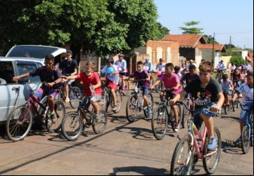 Departamento de Cultura realiza eio ciclístico em comemoração à semana da criança - Foto: 
