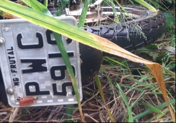 Policiais de Planura recuperam moto roubada em Frutal - Foto: PMMG