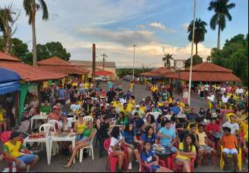 : Prefeitura coloca telão na Praça da Matriz para a estreia do Brasil na Copa do Catar.